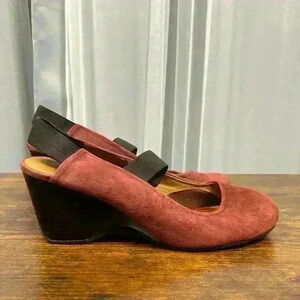 Gentle Souls‎ Ridge It Wedge Slingback Suede Leather Elastic Sandals Women's 9.5
